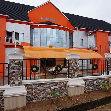 Aenon Suites Oshogbo エクステリア 写真