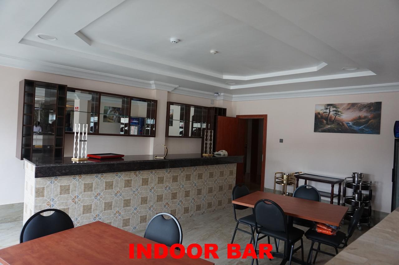 Aenon Suites Oshogbo エクステリア 写真